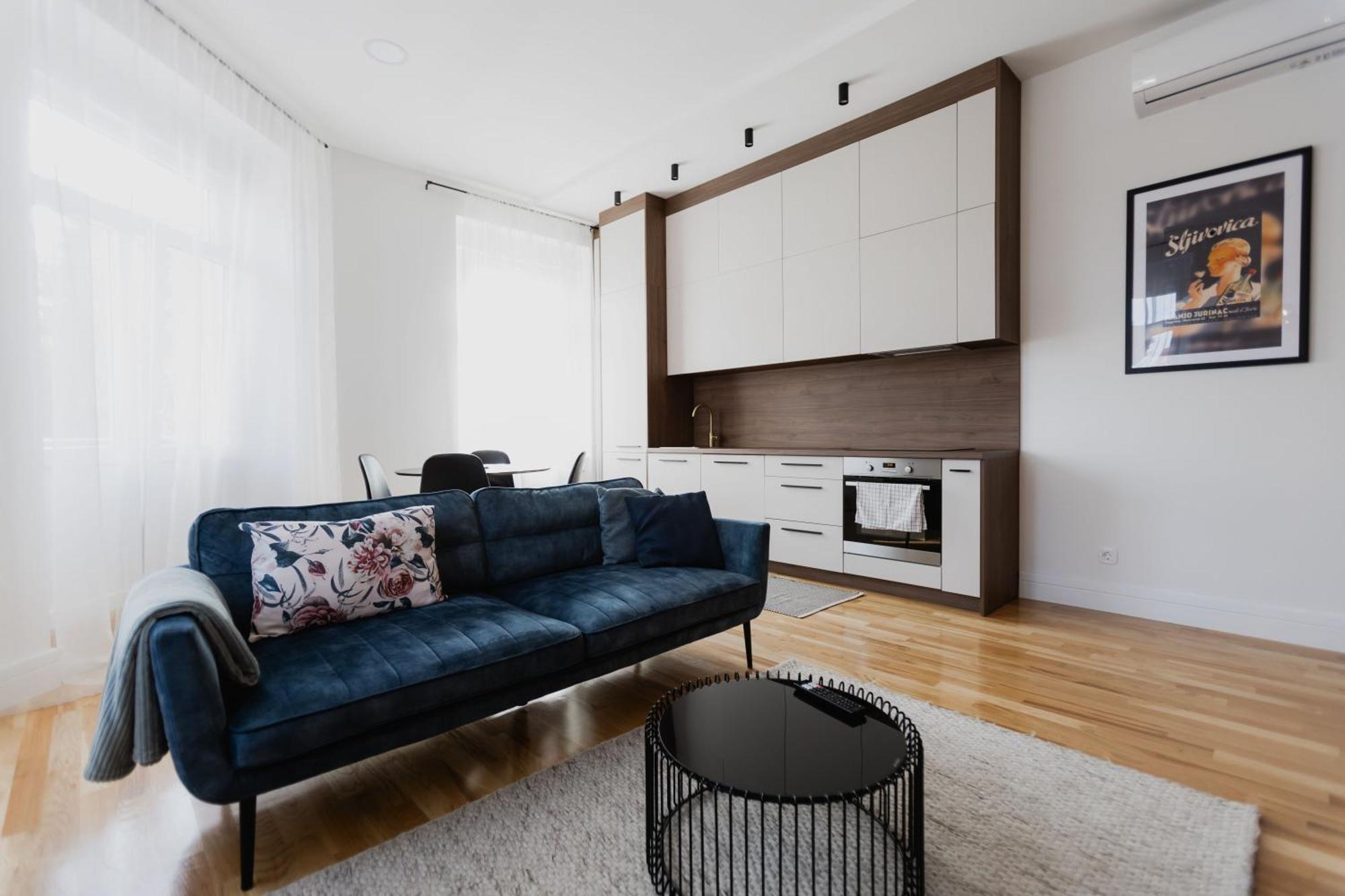 Twenty2 Apartment *