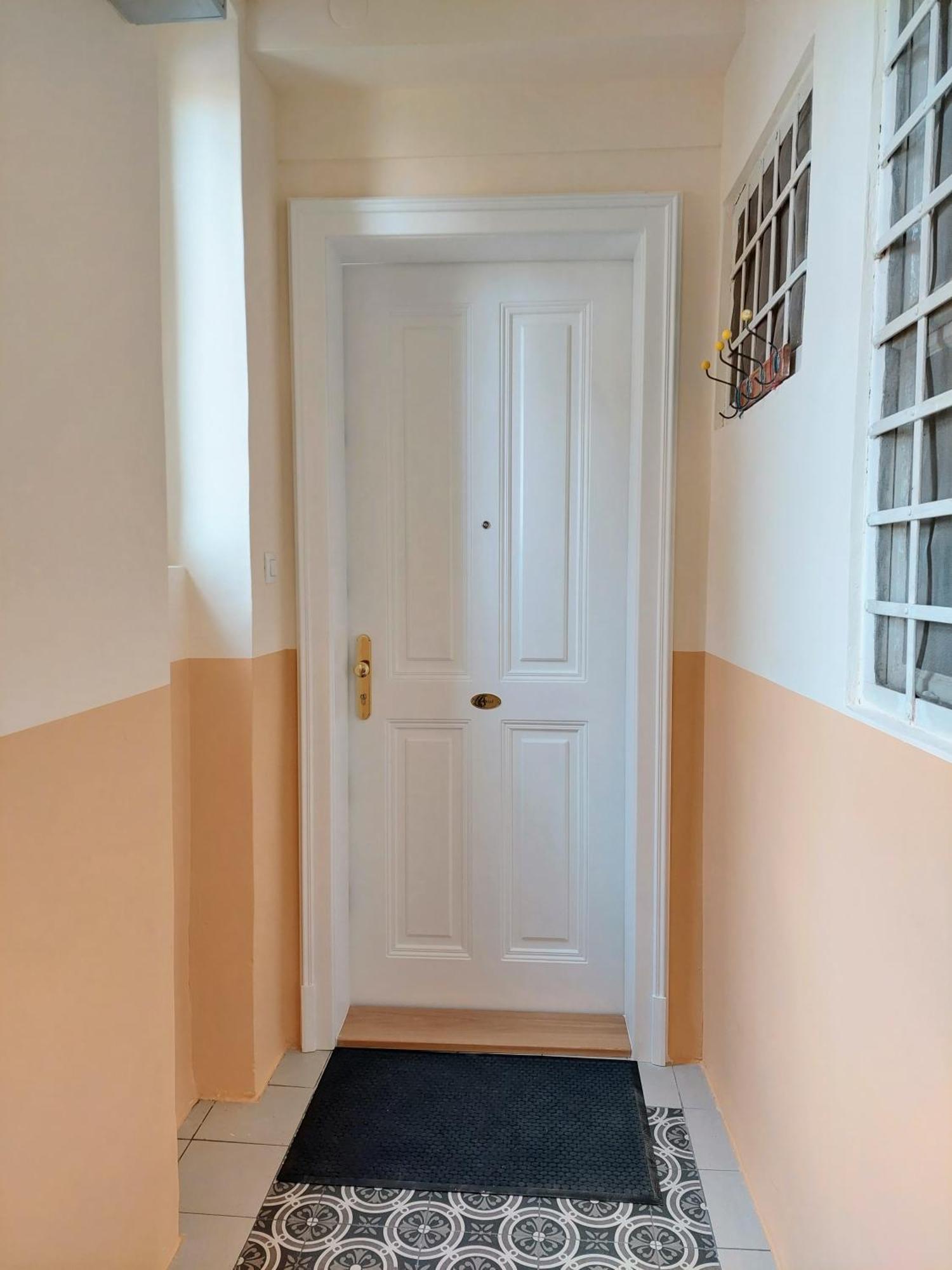 Twenty2 Apartment *